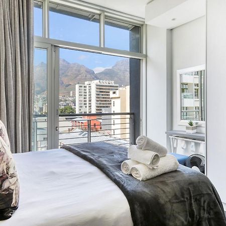 Backup-Power Mountain View Trendy Apartment Kaapstad Buitenkant foto