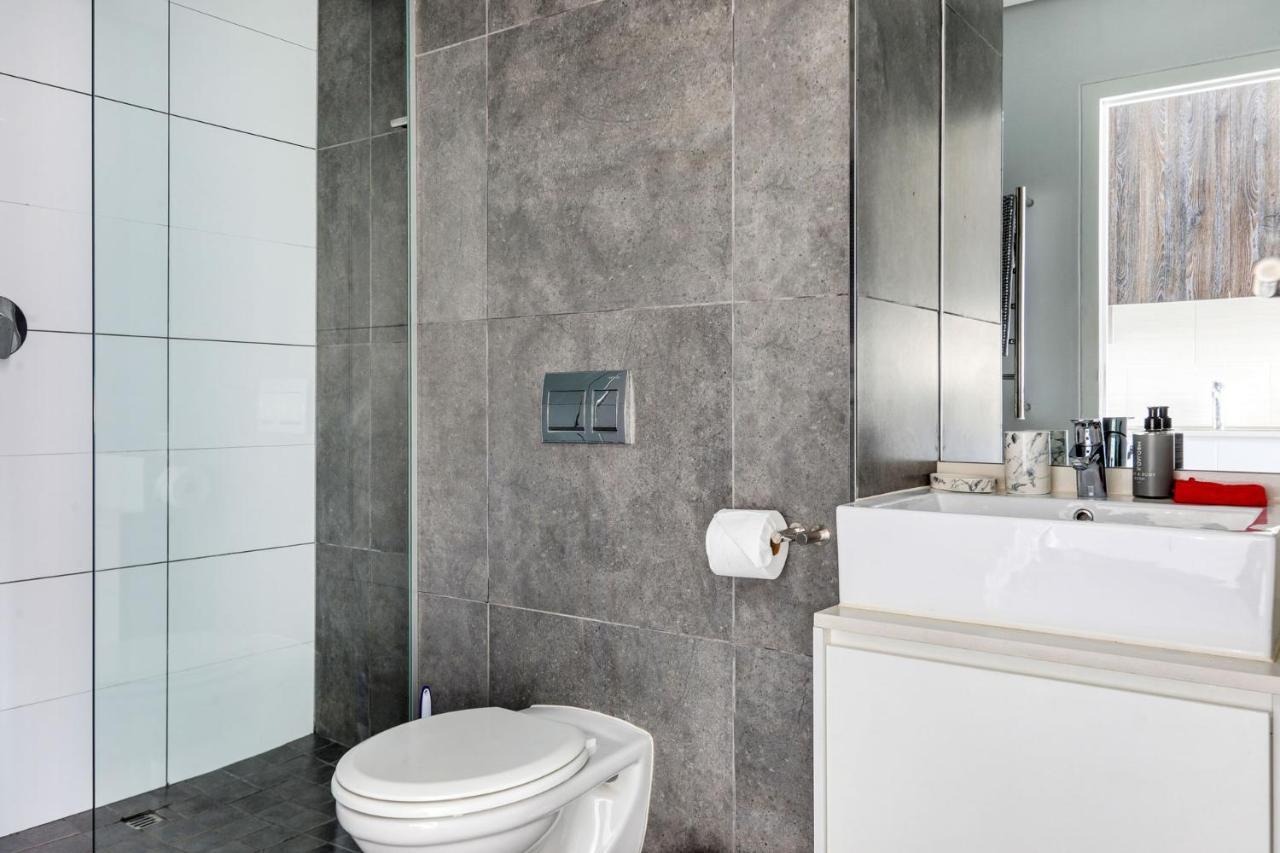 Backup-Power Mountain View Trendy Apartment Kaapstad Buitenkant foto