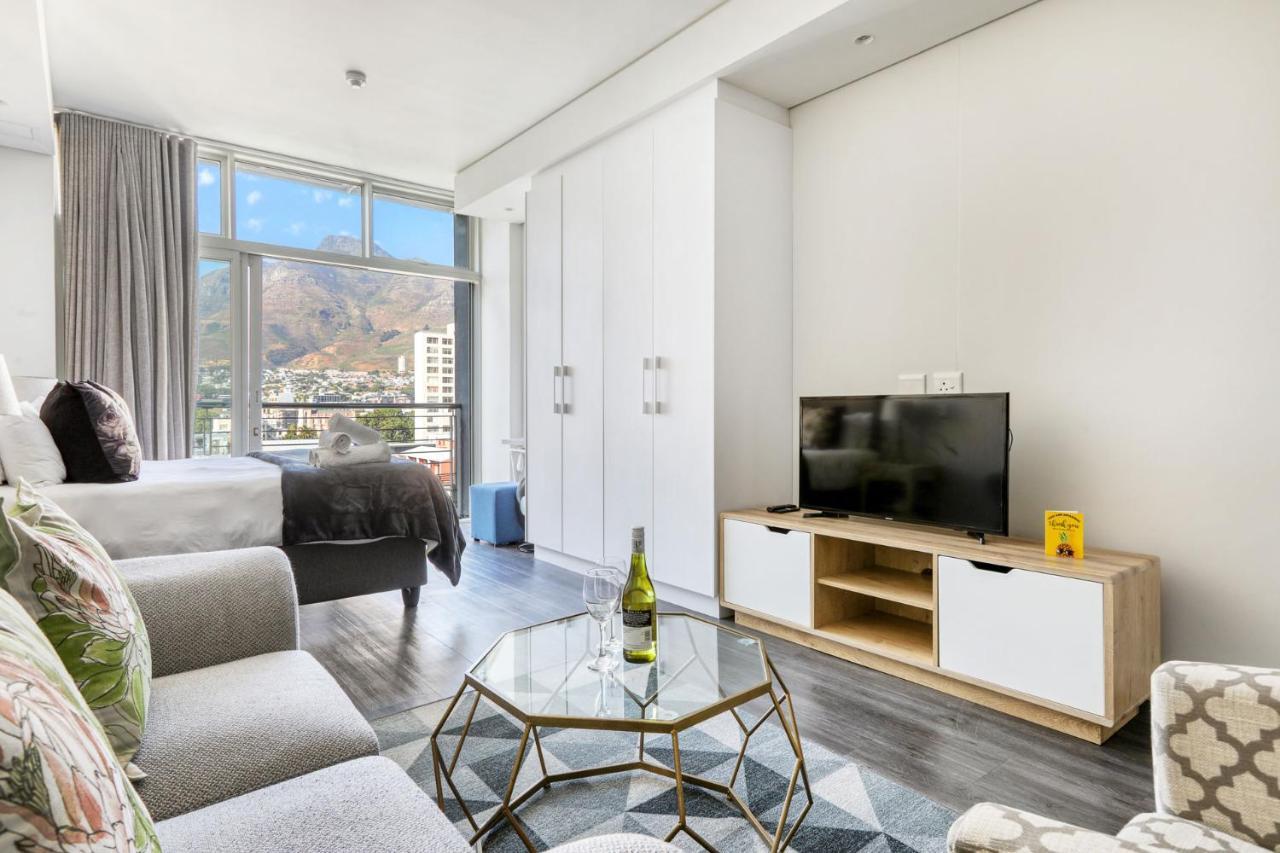 Backup-Power Mountain View Trendy Apartment Kaapstad Buitenkant foto